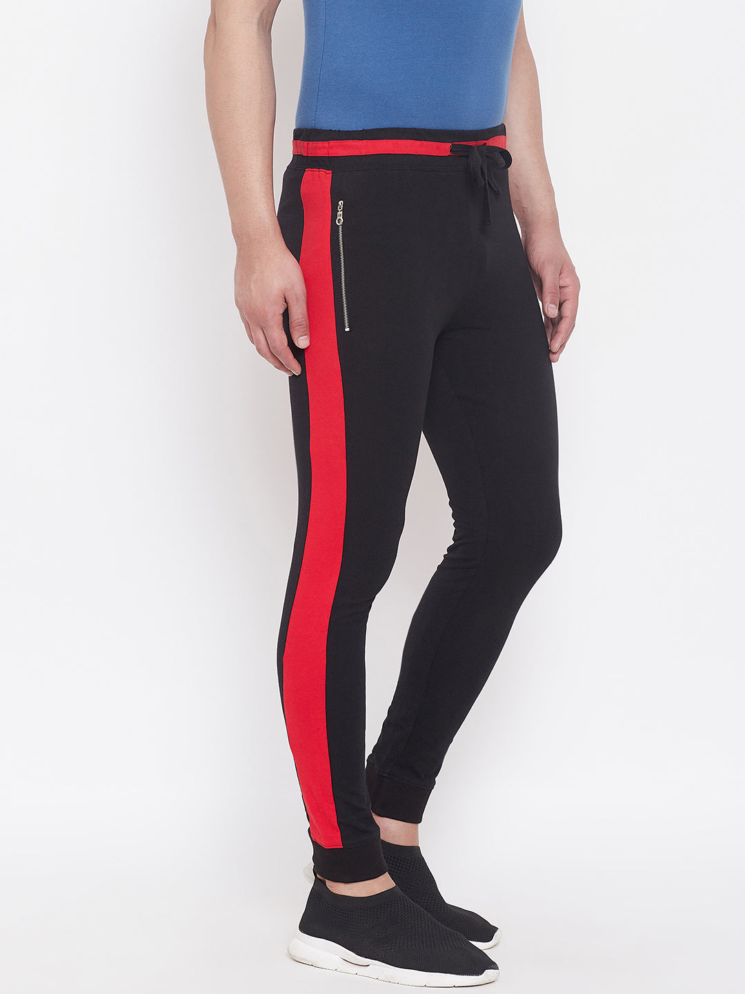 Black/Red Slim Fit Mid - Rise Joggers With Zipped Pocket'S